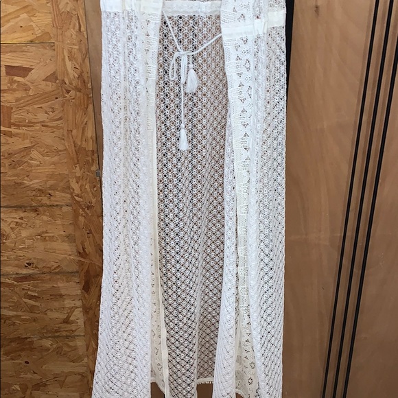 Victoria’s Secret Cream Kimono Size Large - Picture 5 of 5